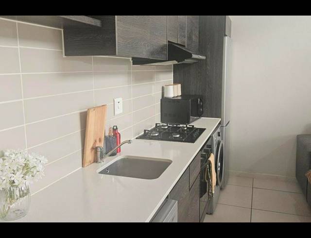 1 BEDROOM APARTMENT FOR SALE IN FOURWAYS